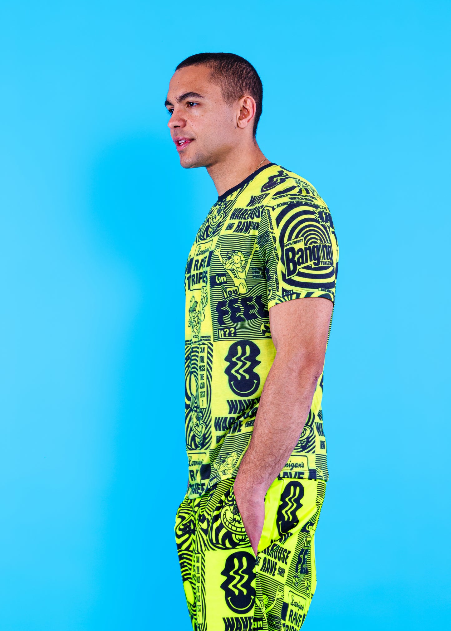 Mens/Unisex Tshirt | Rave Poster | Loonigans