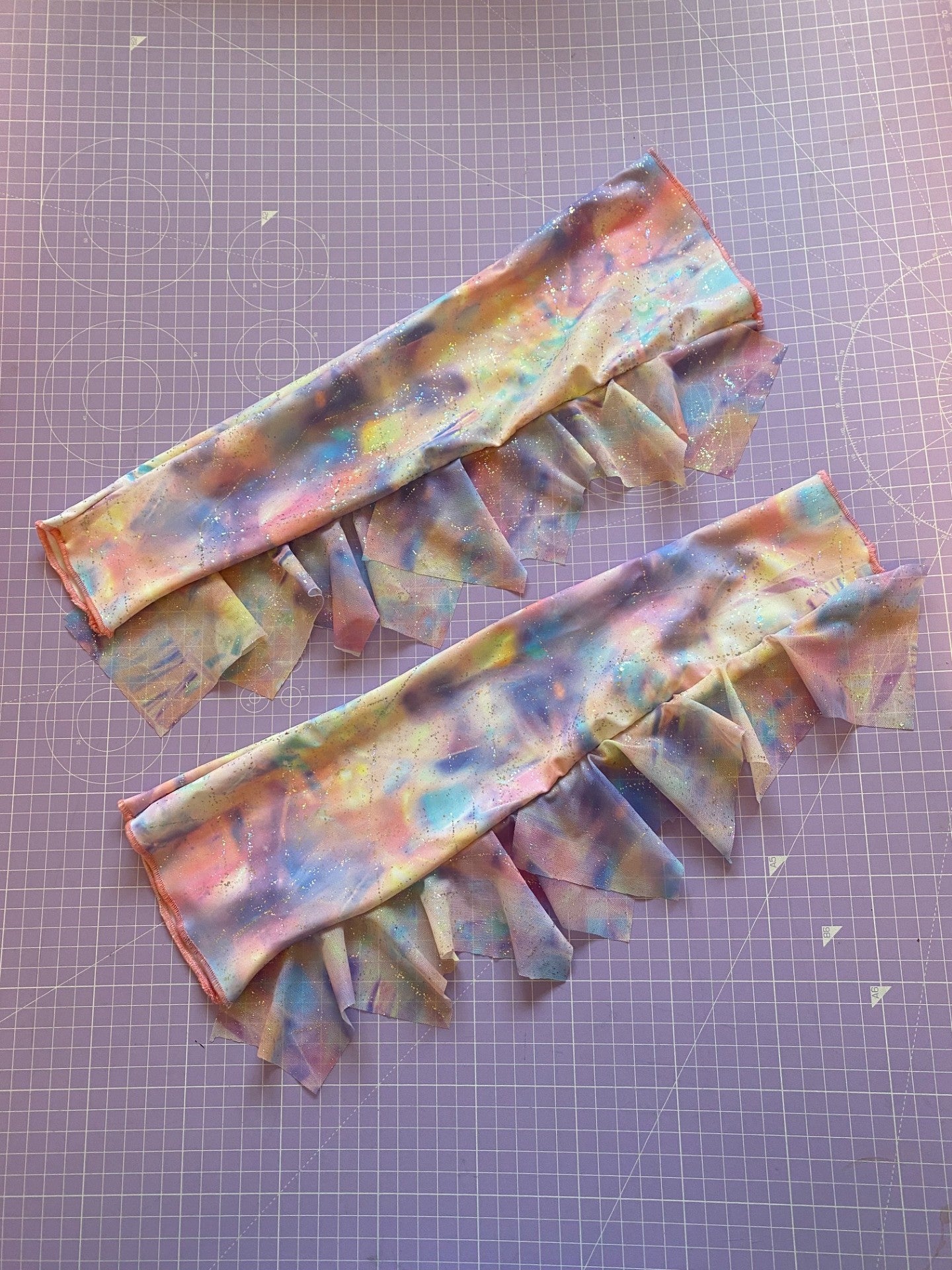 Frill Festival Sleeves | 2 Colours | Loonigans