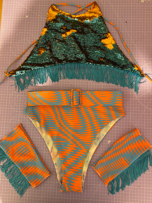 S UK 8-10 - Sequin & Fringe Super Crop  Bundle | Neon