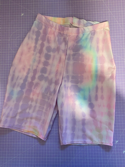 UK 6-8 Festival Biker Shorts Tye-Dyno print